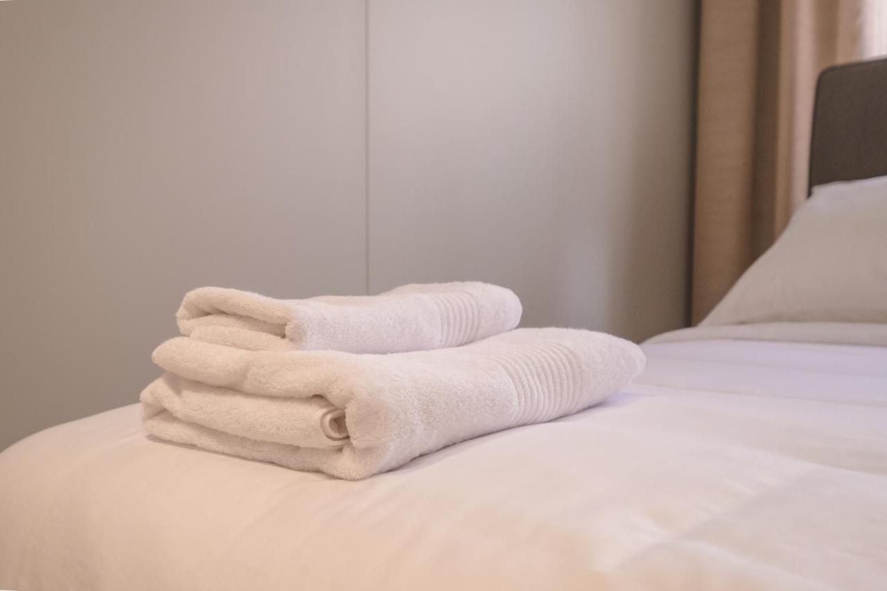 Two Steps Apartments ติรานา ภายนอก รูปภาพ