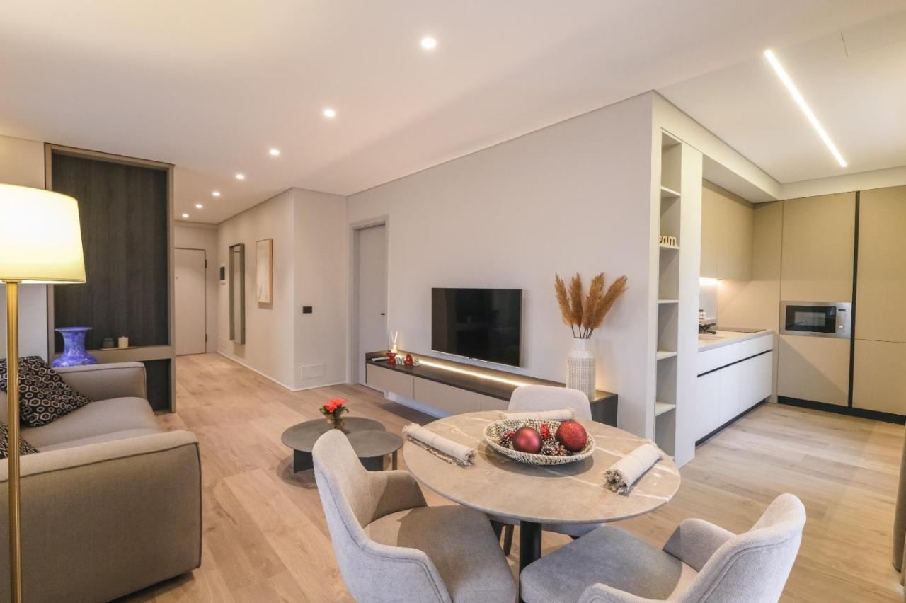 Two Steps Apartments ติรานา ภายนอก รูปภาพ