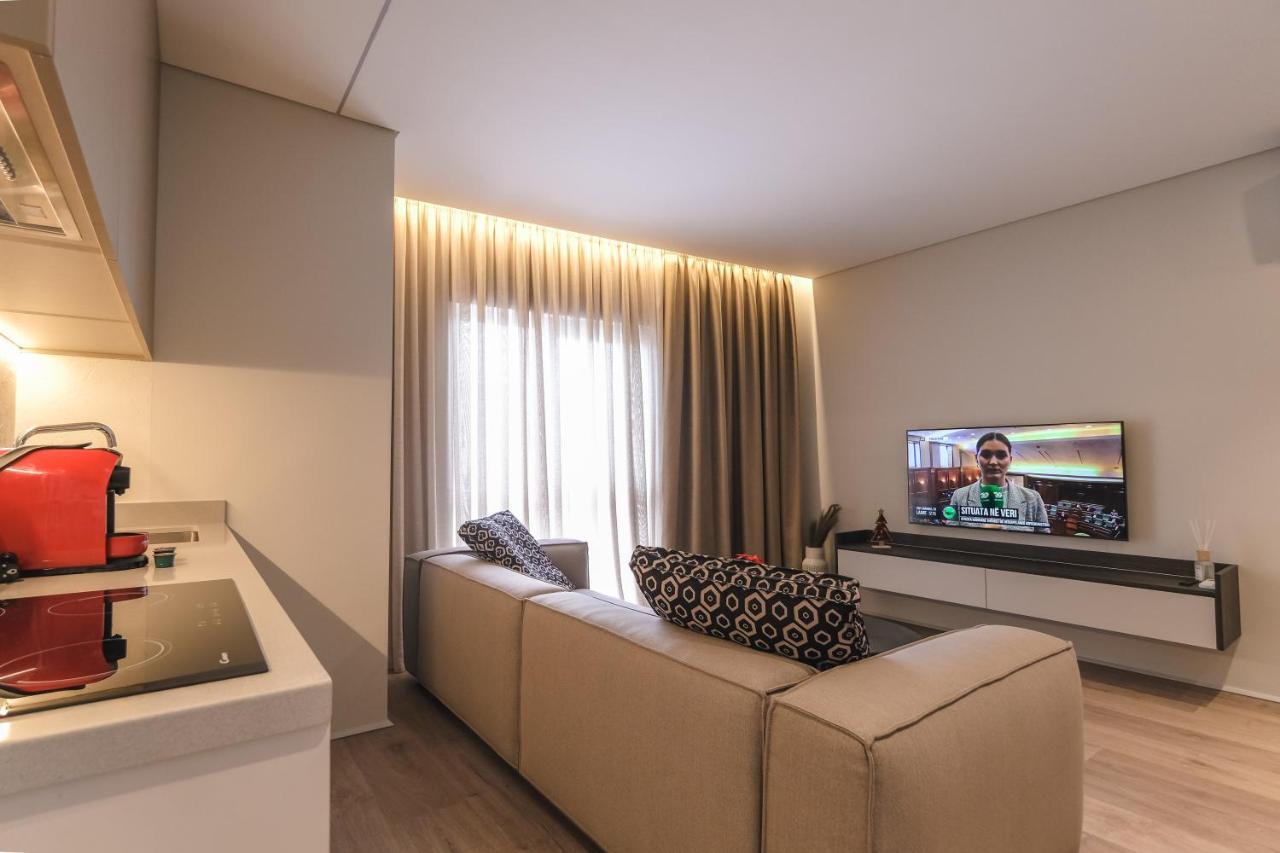 Two Steps Apartments ติรานา ภายนอก รูปภาพ