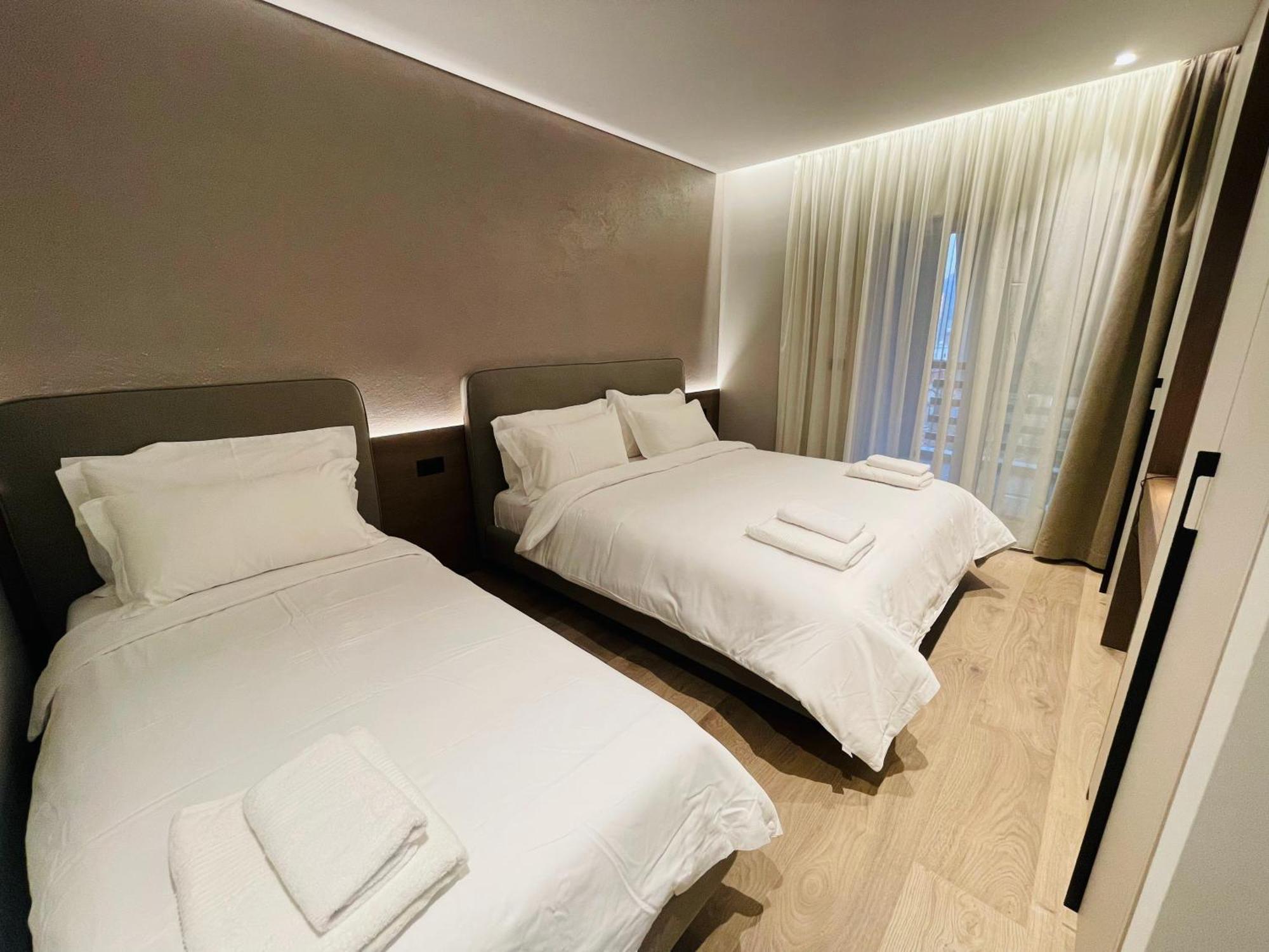 Two Steps Apartments ติรานา ภายนอก รูปภาพ