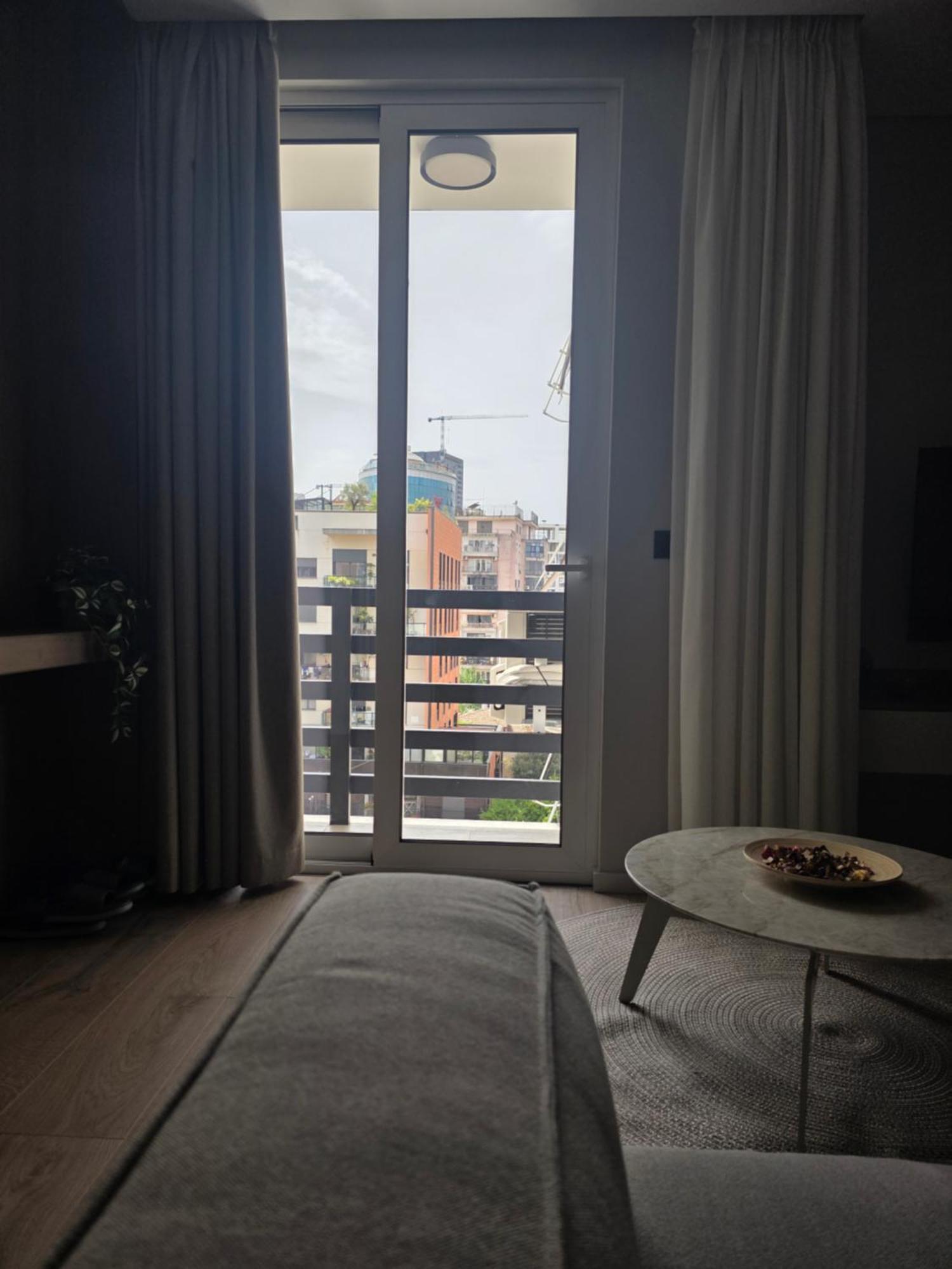 Two Steps Apartments ติรานา ภายนอก รูปภาพ